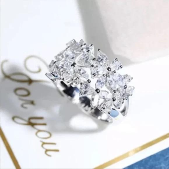 925 STERLING SILVER RING, CUTE RING, SHINY RING. - Picture 4 of 6